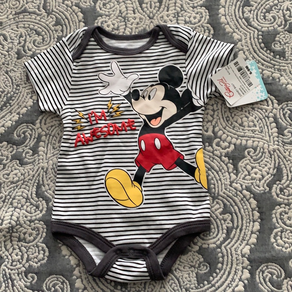 Disney Mickey Mouse theme onesie 6-9 M